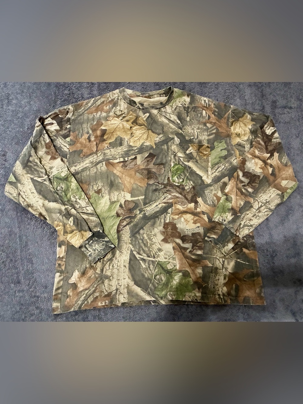 Men's Camouflage Long Sleeve Shirt - Realtree-Style Camo cropped L